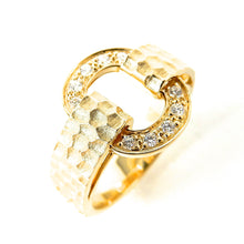 Load image into Gallery viewer, Hammered Diamond Oval Ring